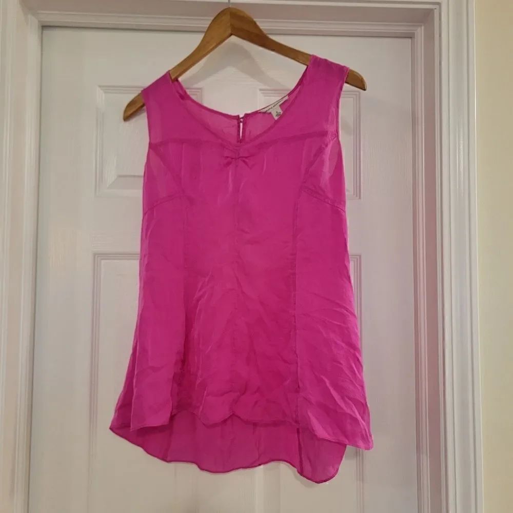 Banana Republic silk neon pink mimi tank size small